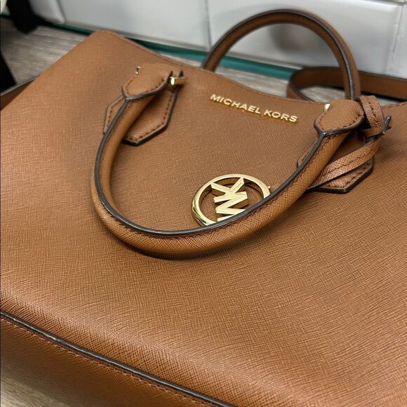 4211 Michael Kors Tan Satchel Bag 244654211 - Picture 10 of 16